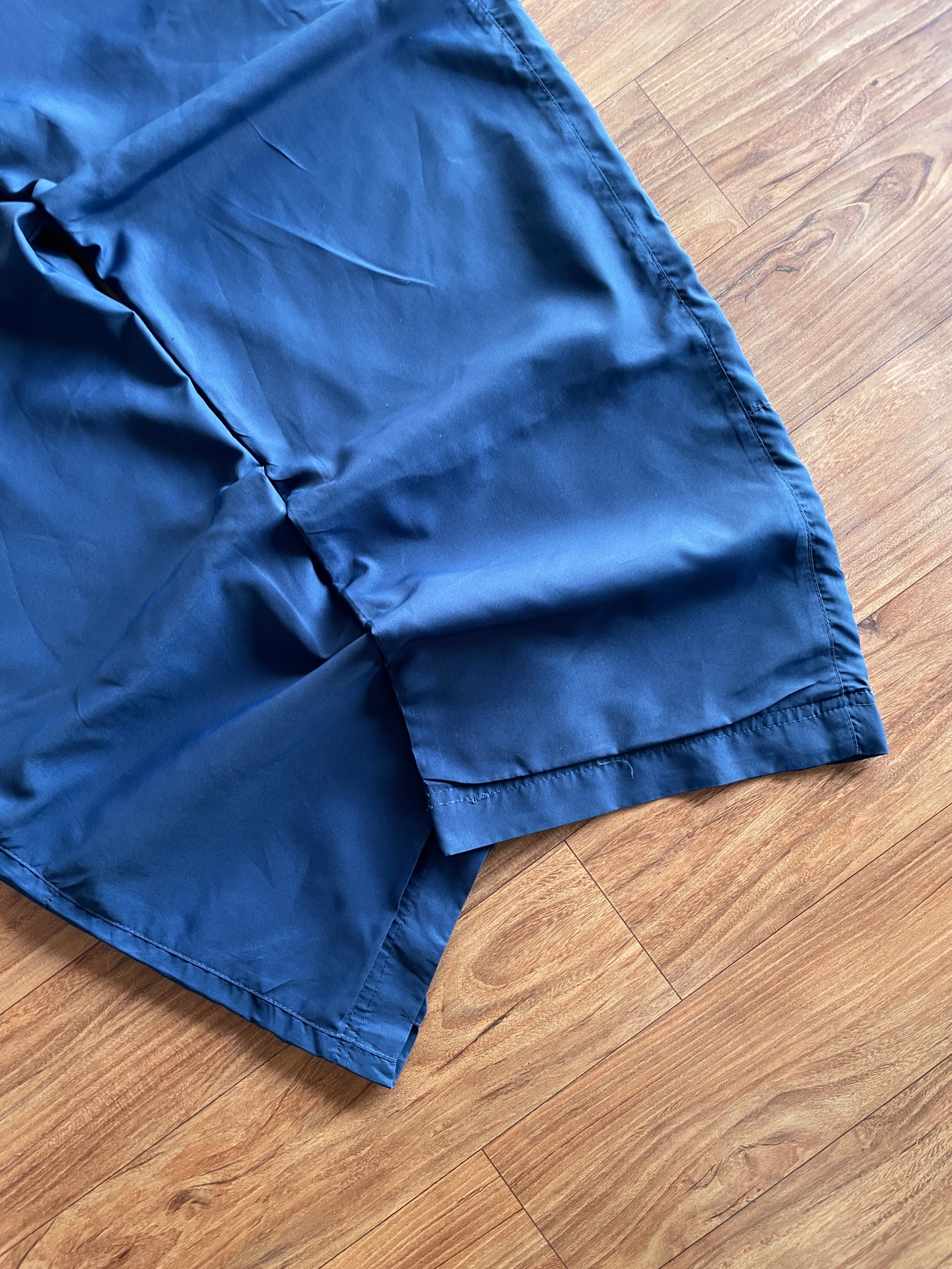 Adidas track(W28-30 L39)