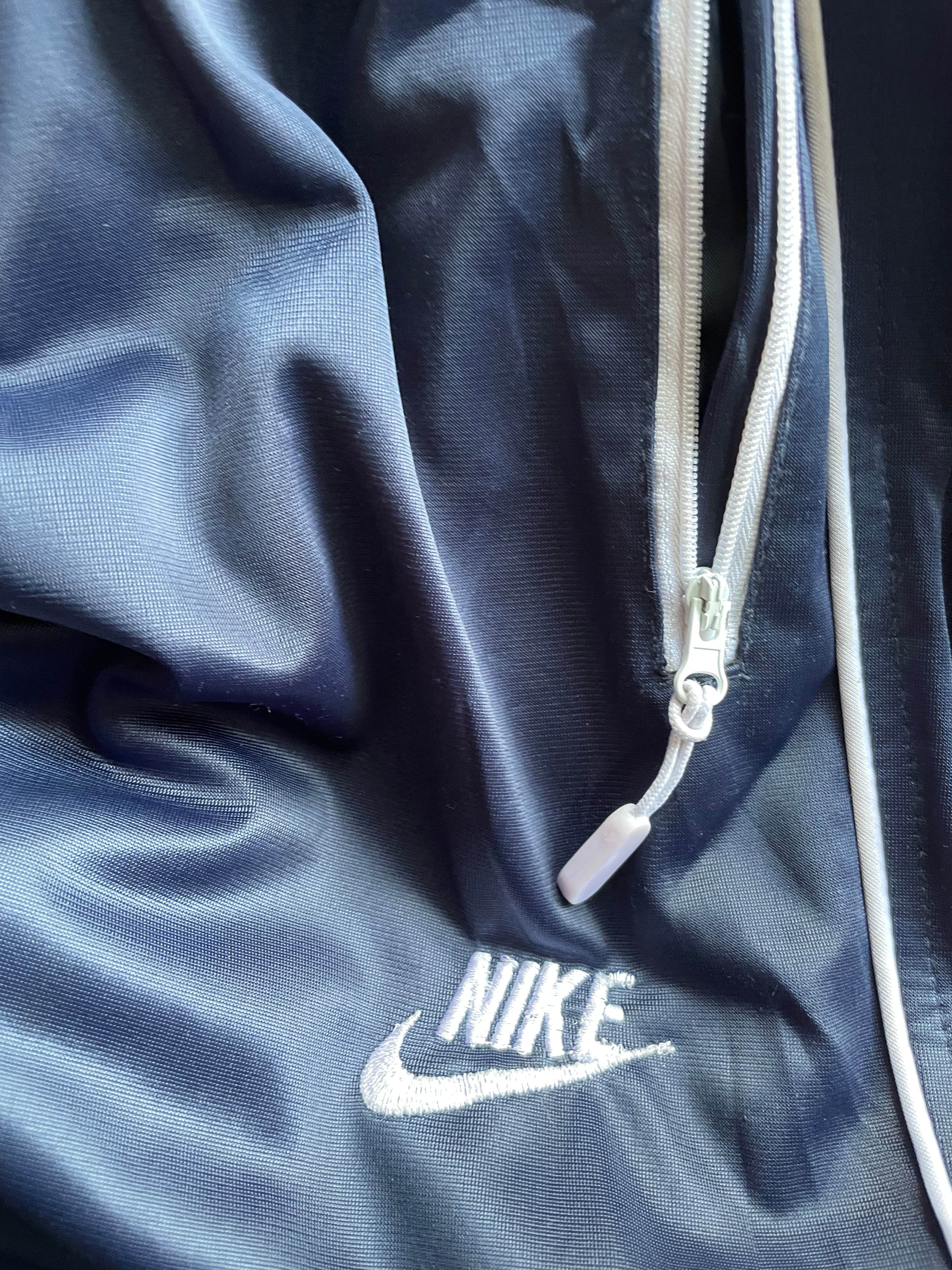 Nike track(W26-28 L39.5)