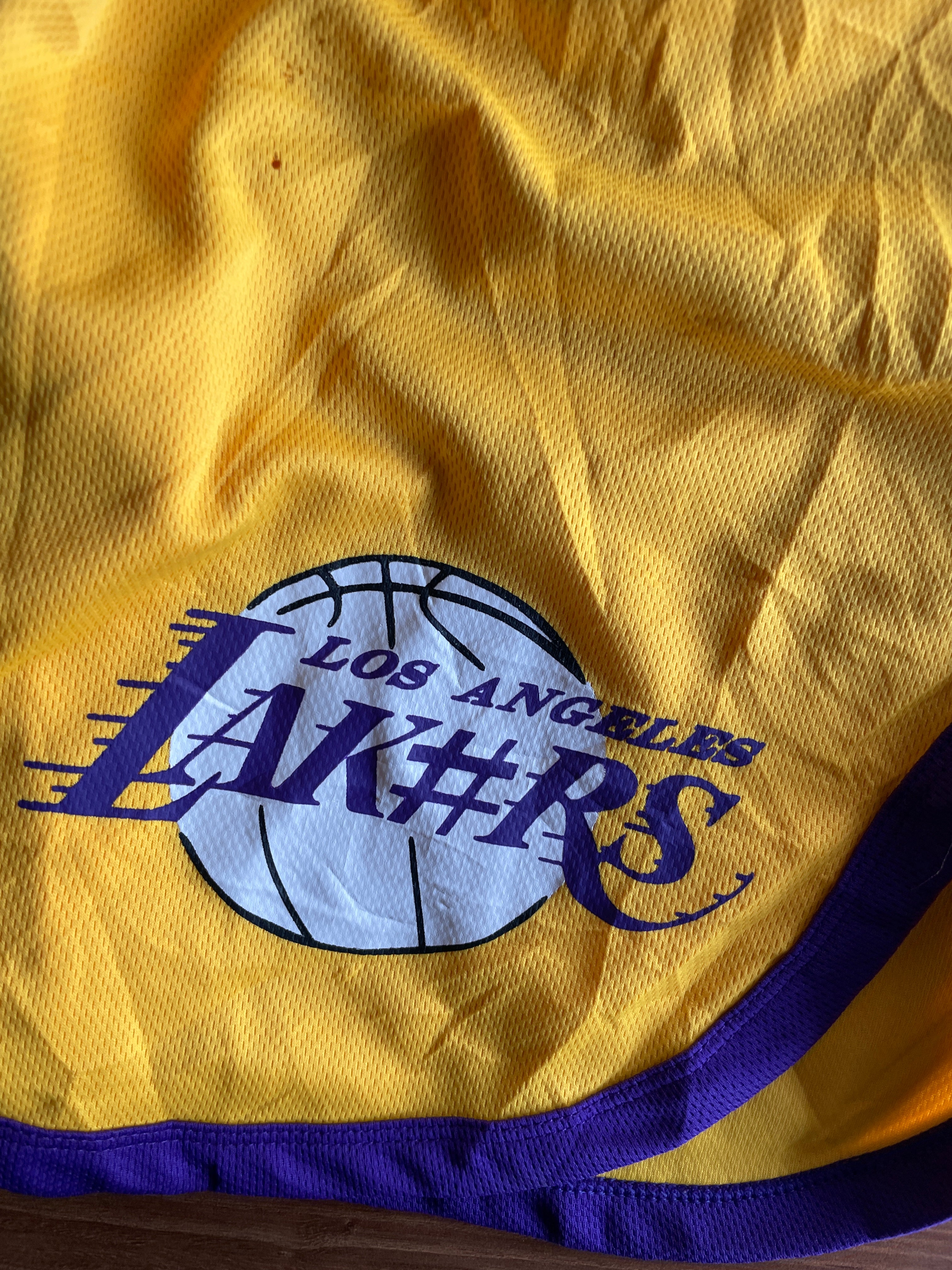 Lakers Shorts (W28-30 L20)