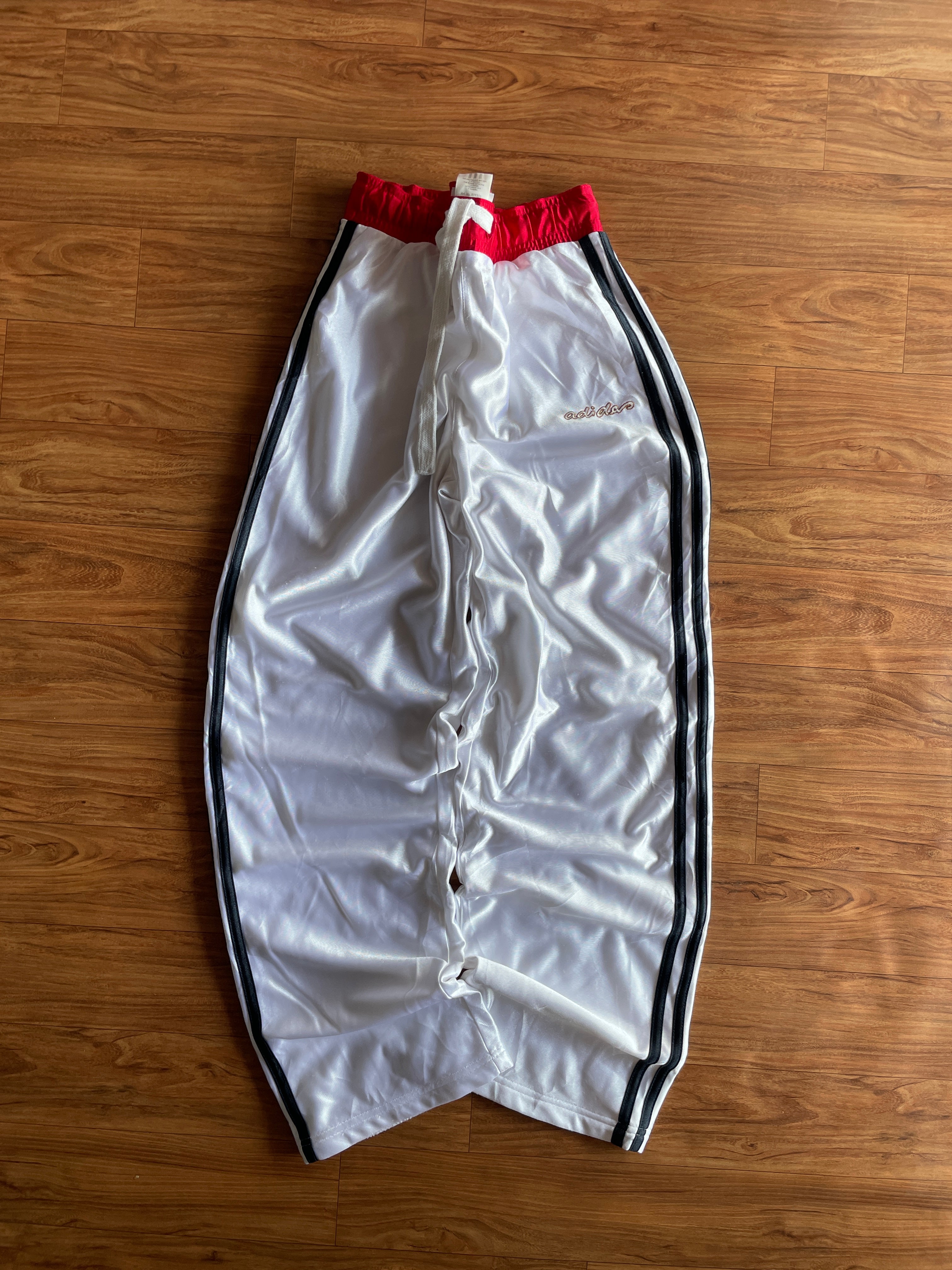 Vintage adidas(W28-30 L40)