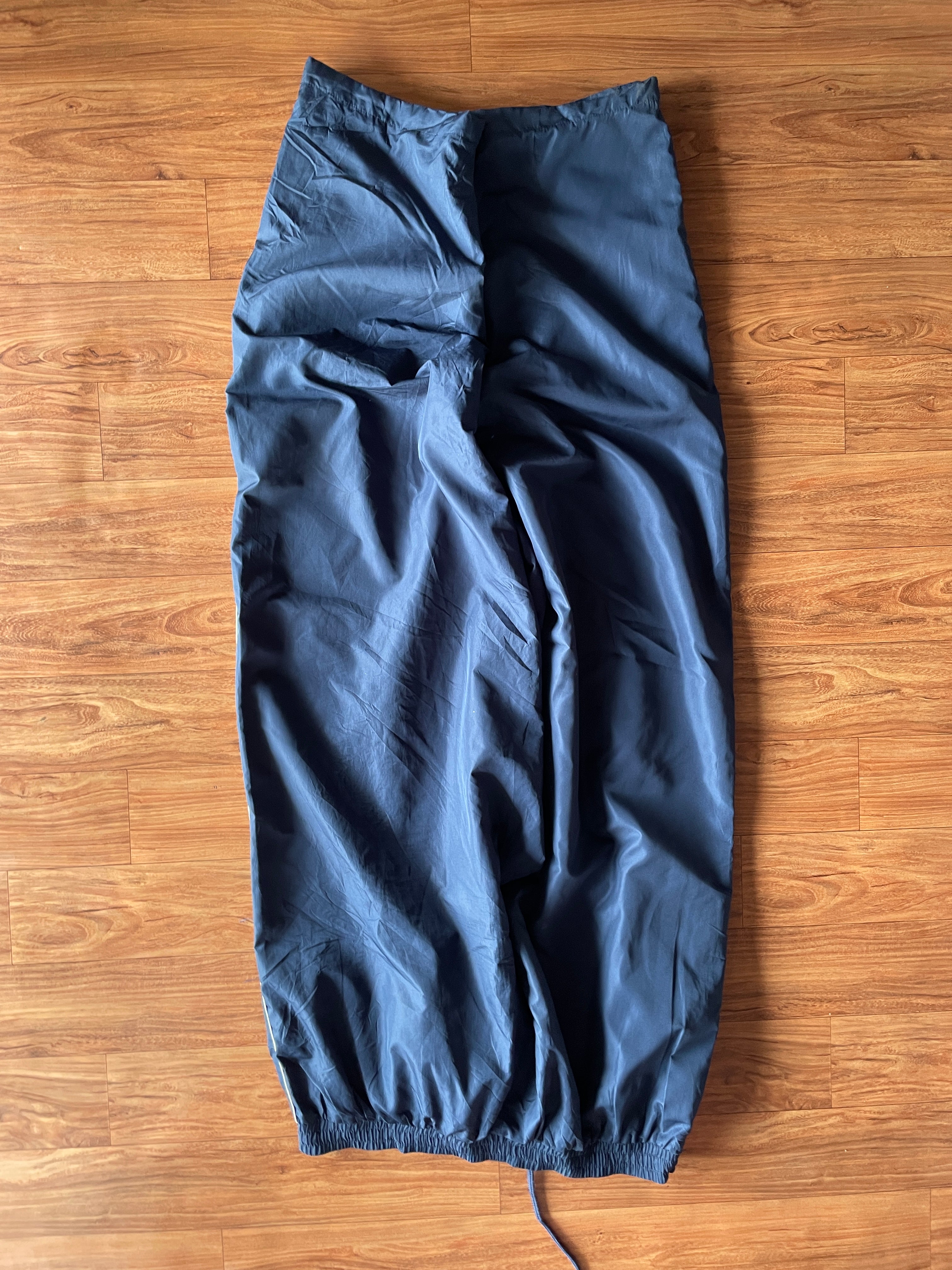 Vintage Umbro(W30-32 L45)