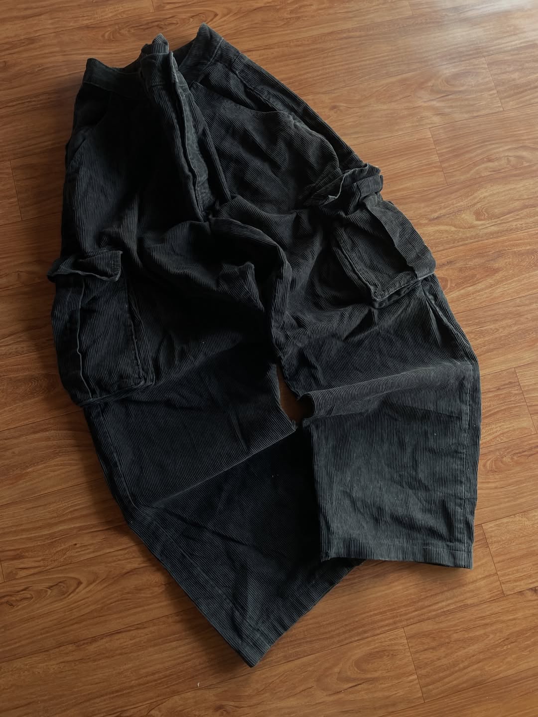 Boohoo Man black Cargo