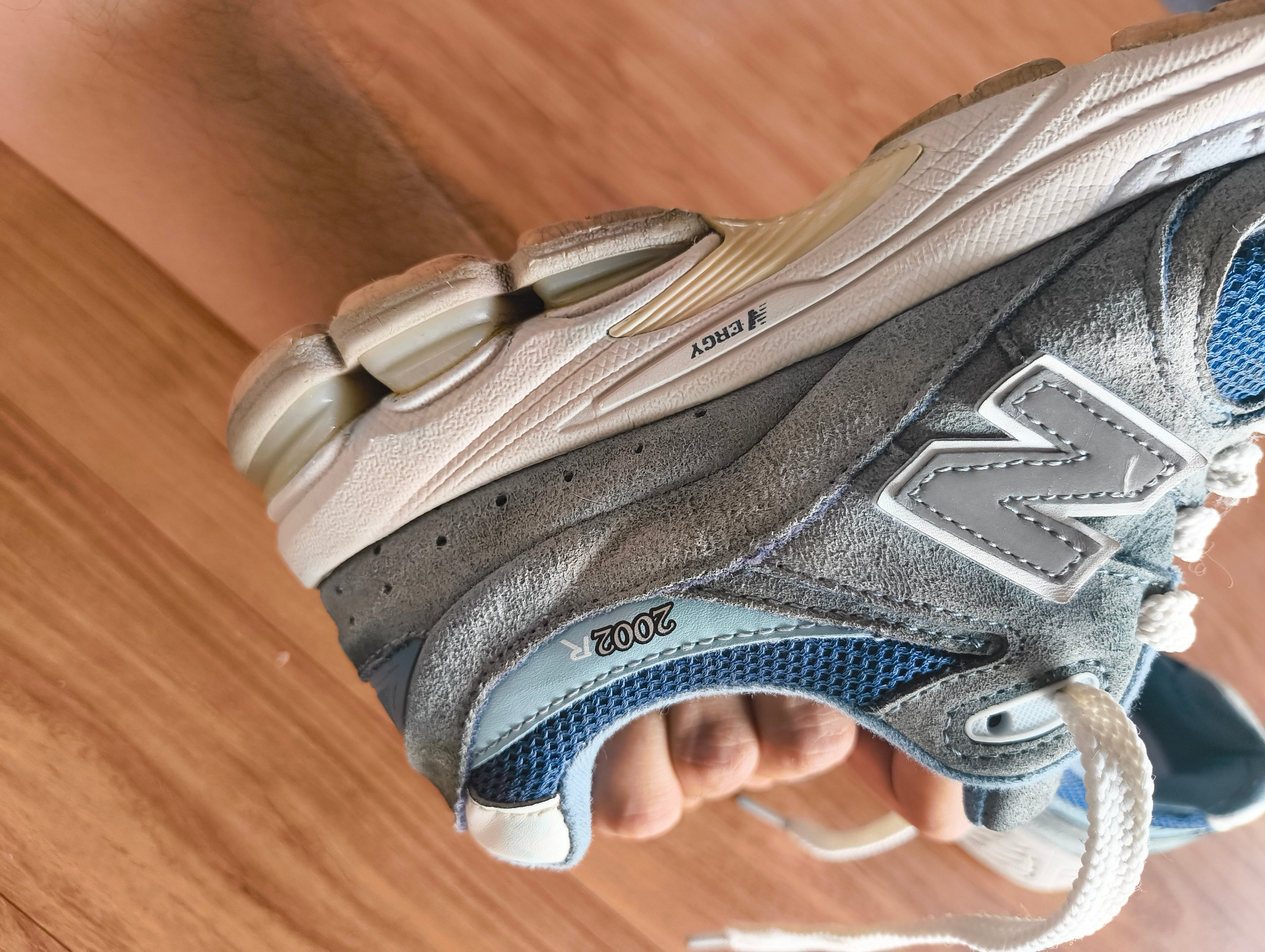 New balance 2002R- UK9